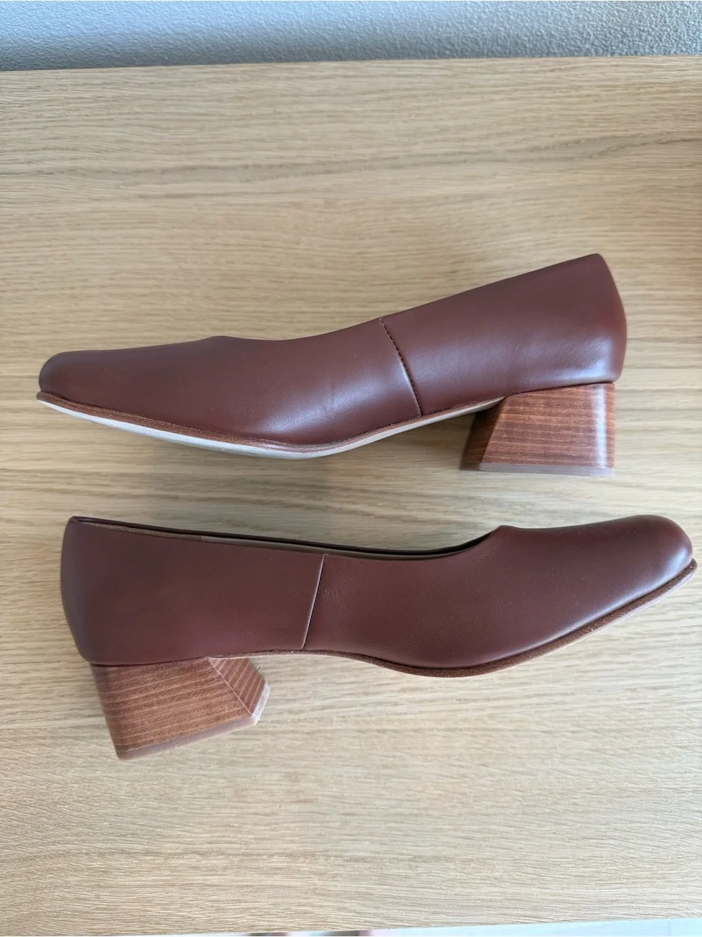 NEW Huma Blanco Luisa Pump Brown Leather Size 40